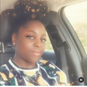 Meet your Posher, Brittney